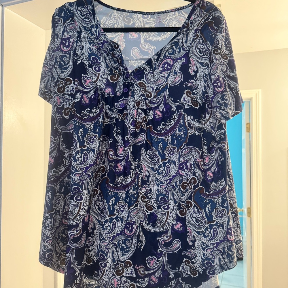 Elegant Paisley Women's Blouse - Navy and Lavender